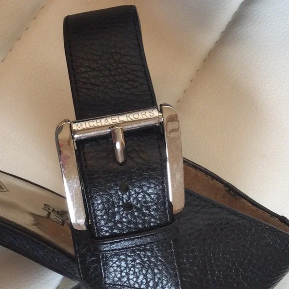 EUC Michael Kors Women's Black 8.5 Heels Sandals - Picture 13 of 15